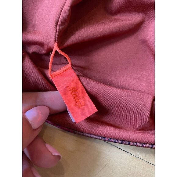 MAAJI Sports Bra Racer Back BNWOT Reversible - Picture 3 of 3